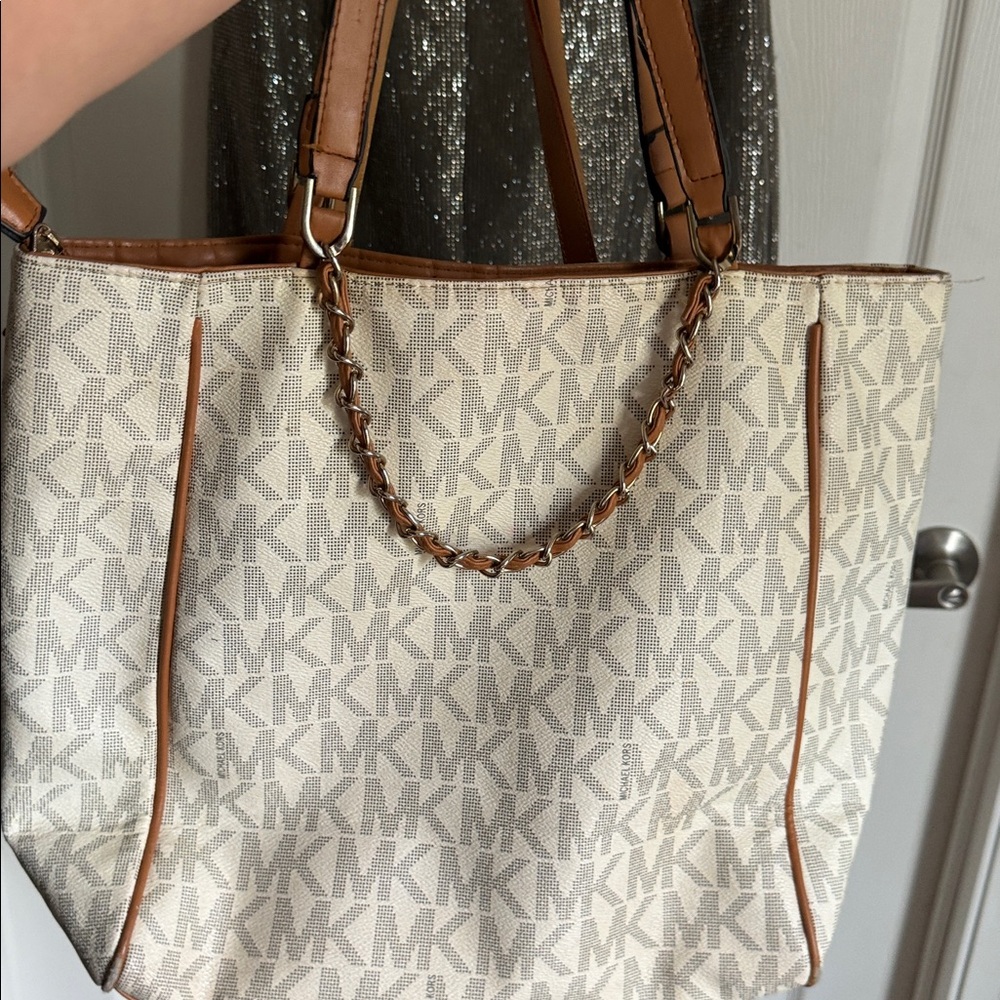 Michael Kors Cream and Tan Signature Tote